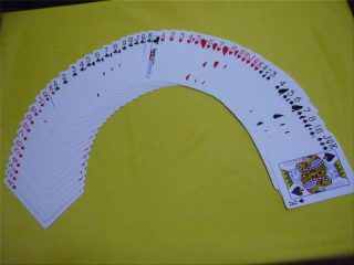 渚晴彦ブログ：基本から学べるカードマジック、この指と～まれ！！-52枚のカード