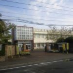 故郷の鹿屋県立鹿屋高等学校正面校門前に着いた。